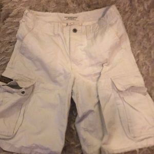 A pair of men cargo shorts